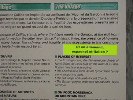 Panneau en bilingue illicite à Collias (Gard)