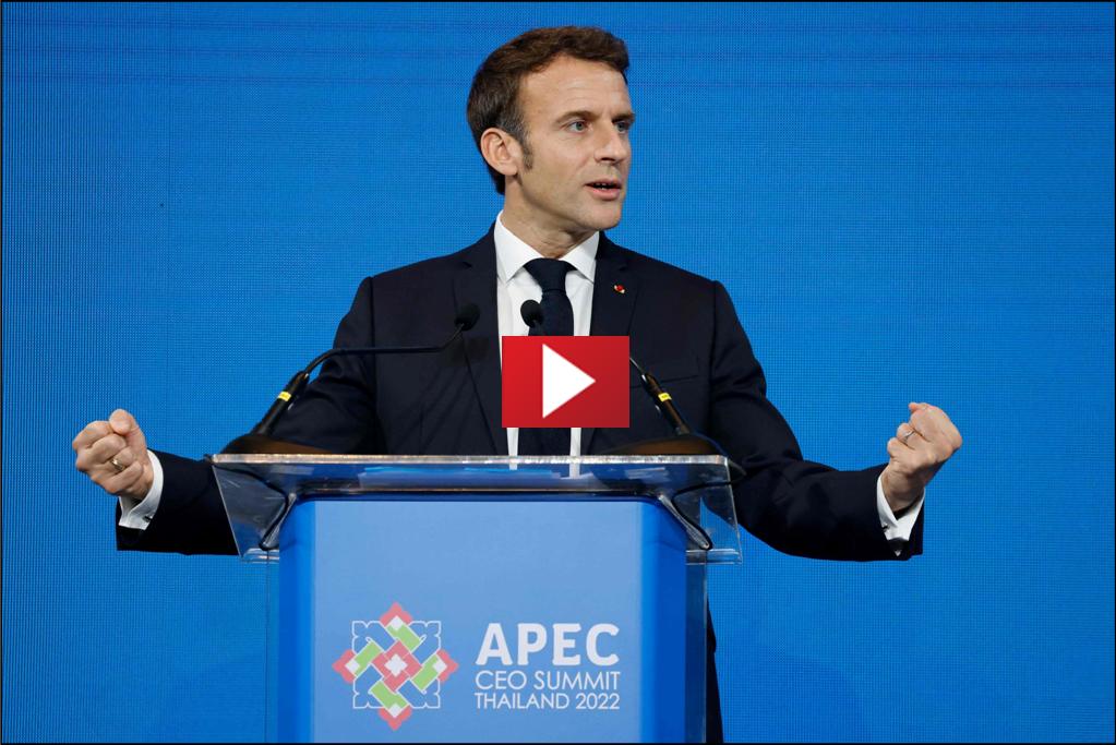 Emmanuel Macron parle anglo-américain au Sommet de l'APEC en Thailande